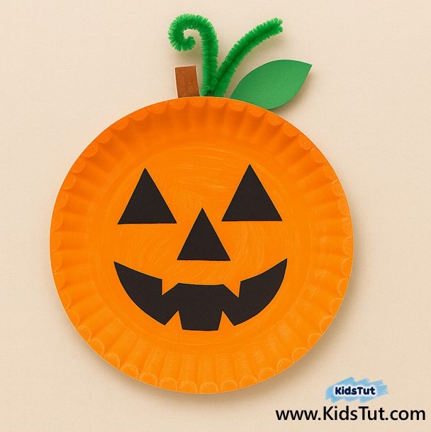 Fun and Easy Halloween Paper Plate carfts for kids