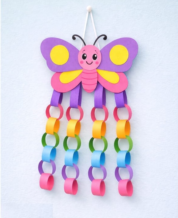 DIY Colorful Paper Chain Decor for Classroom